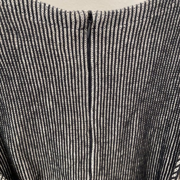 Madewell Striped Gray Top - Small with a tie in the back - Picture 5 of 6